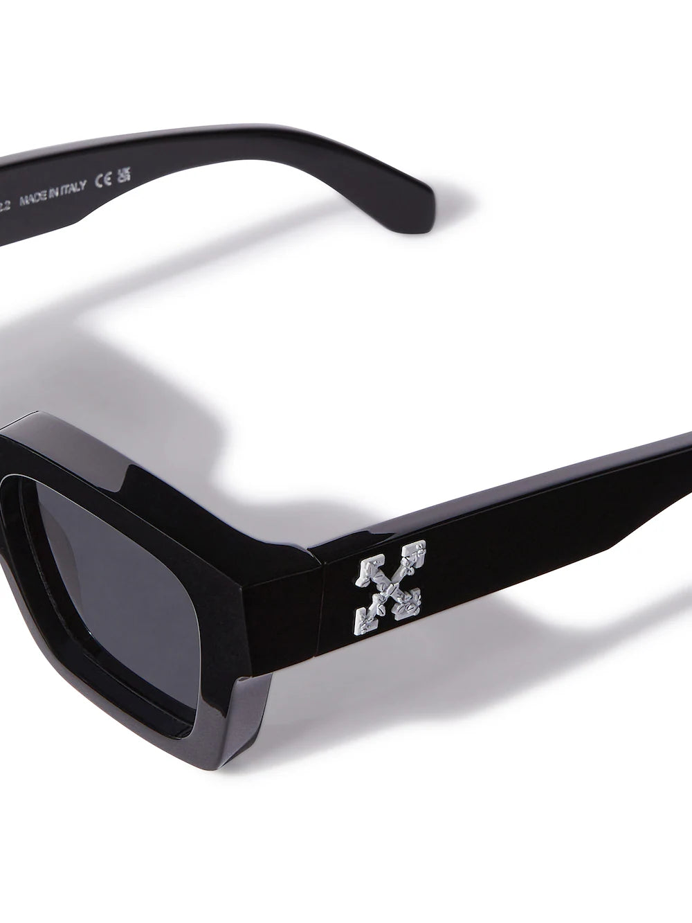 Lunette de soleil Off White VIRGIL