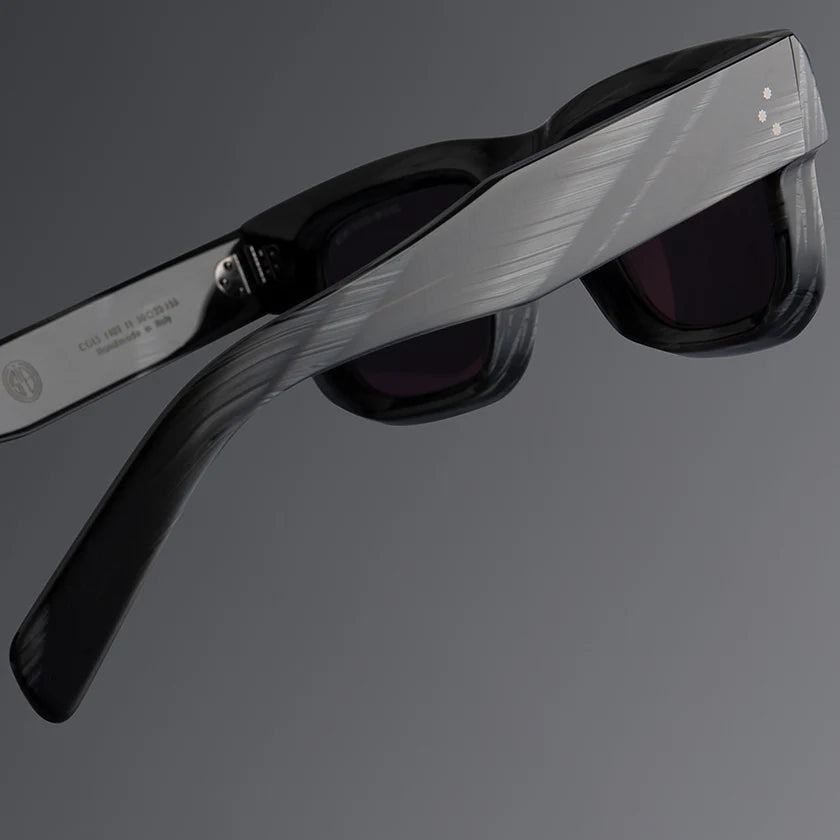 Lunette de soleil Cutler and Gross 1402