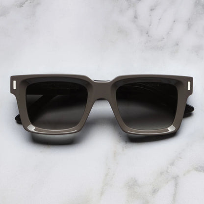 Lunette de soleil Cutler and Gross 1386