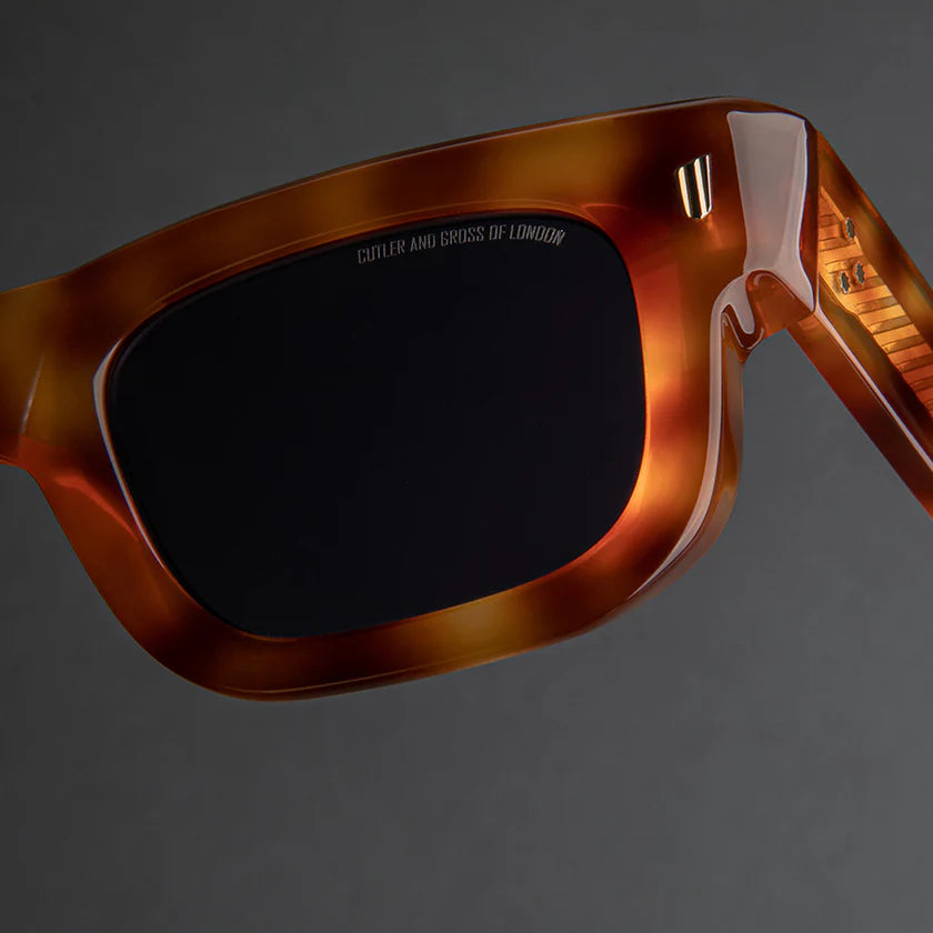 Lunette de soleil Cutler and Gross 1402