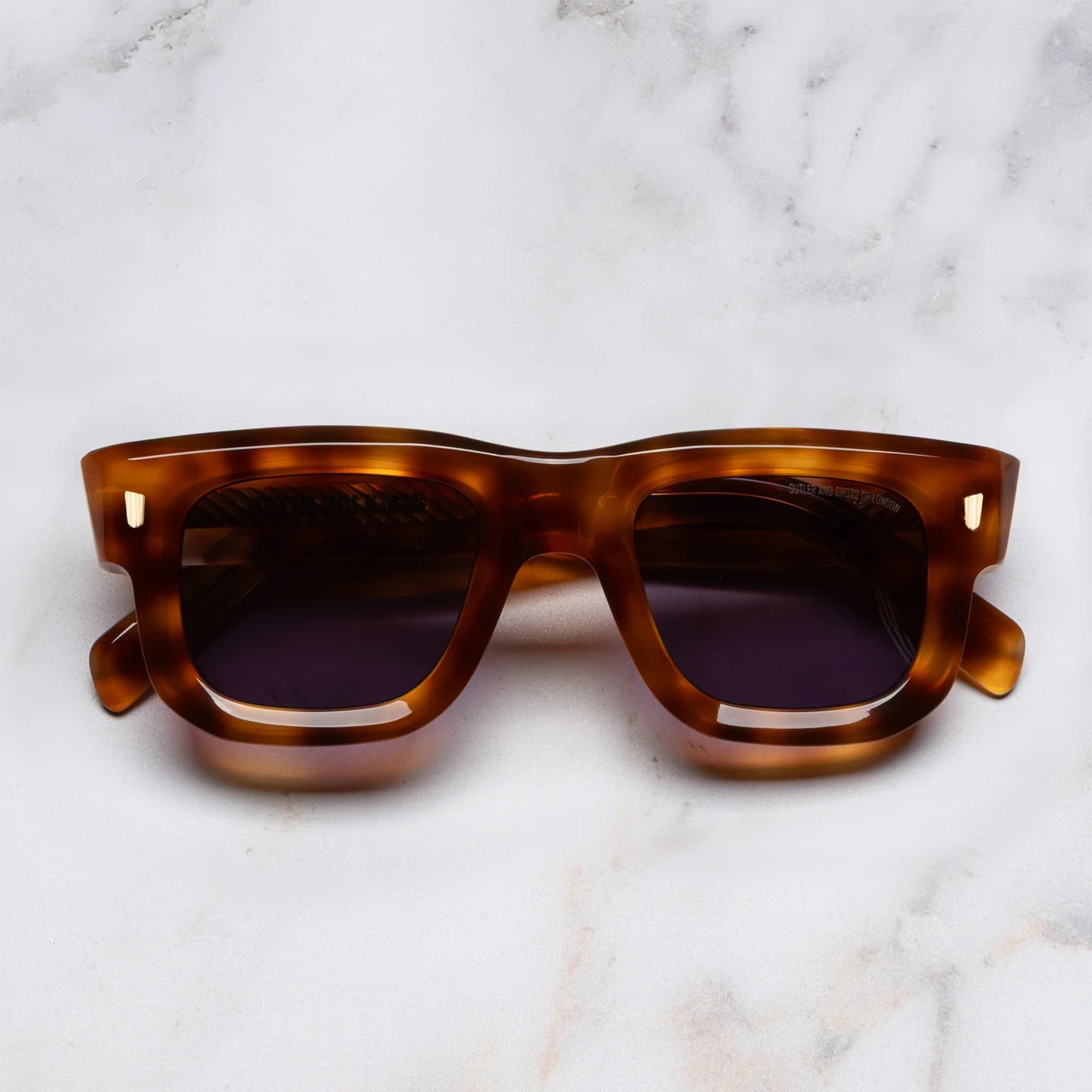 Lunette de soleil Cutler and Gross 1402